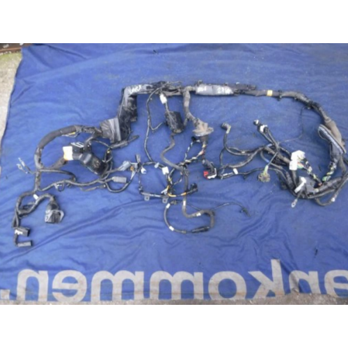 Instalacja komory silnika...