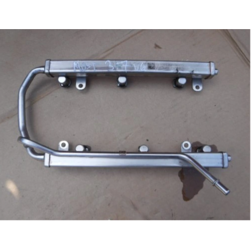 Listwa wtryskowa FORD...