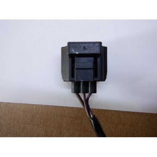 WTYCZKA ALTERNATORA FORD 3 PINY #2
