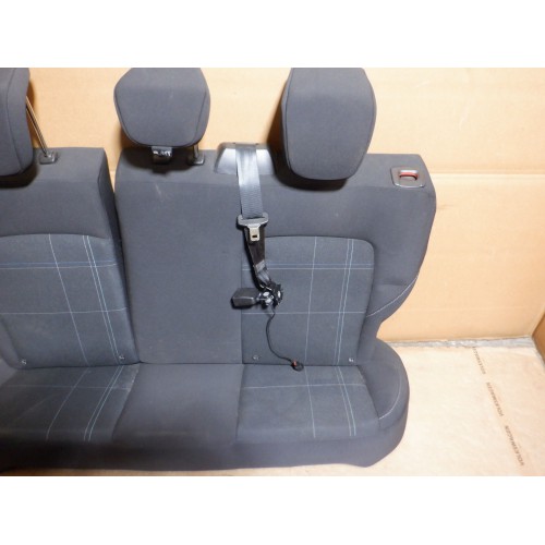 FOTELE KOMPLET FORD FIESTA MK8 3 DRZWI #8