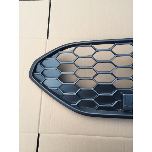 GRIL ATRAPA KRATA ZDERZAKA FORD FOCUS ST 2022 #4