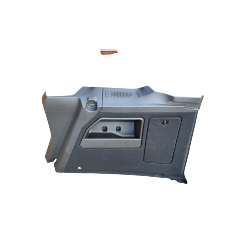 BOCZEK BAGAŻNIKA PRAWY FORD...