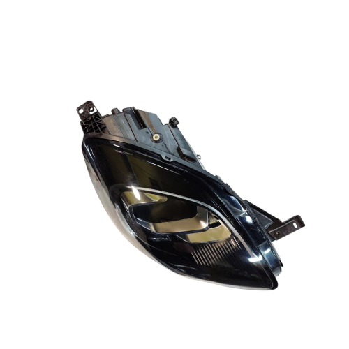 LAMPA LED PRAWA FORD PUMA #2