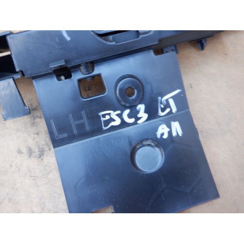 MOCOWANIE LISTWY PROGOWEJ FORD ESCAPE MK4 USA #8