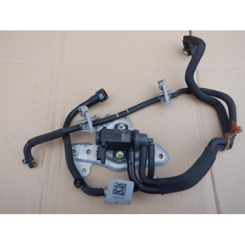 PODCIŚNIENIE FORD ESCAPE...