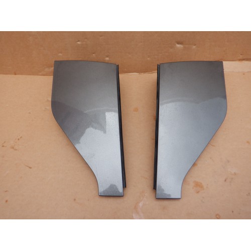 ZAŚLEPKA ZAWIASU FORD...