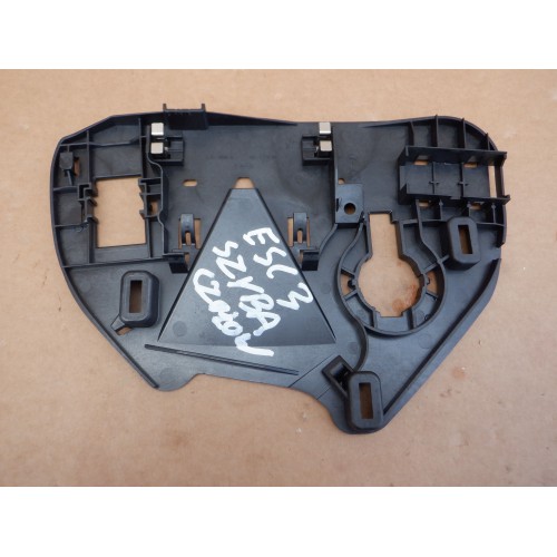 MOCOWANIE LUSTERKA NA SZYBE...