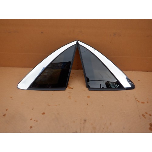 SZYBA KAROSERYJNA LEWA...