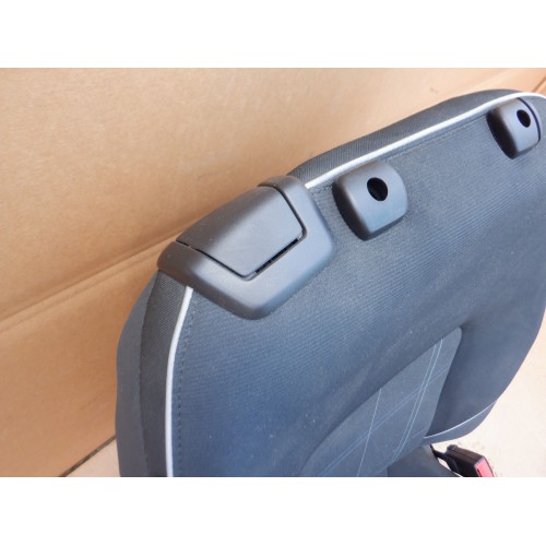 PRAWY FOTEL FORD FIESTA MK8 3 DRZWI #4