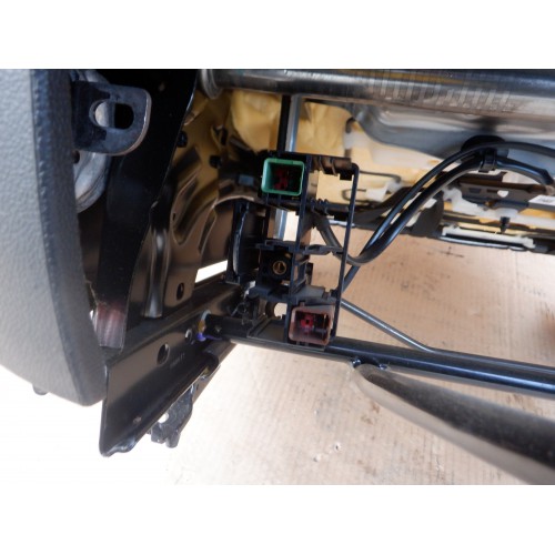 PRAWY FOTEL FORD FIESTA MK8 3 DRZWI #7