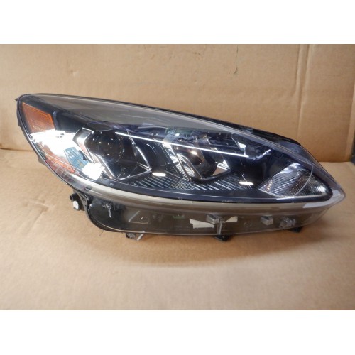 LAMPA LED PRAWA FORD ESCAPE...