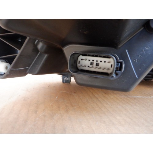 LAMPA LEWA PRAWA LED FORD ESCAPE MK4 USA #17